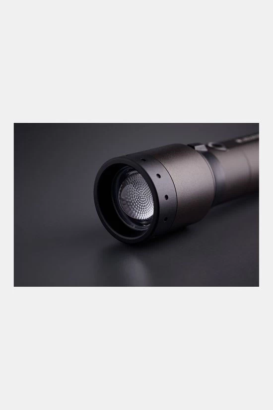 Led Lenser P7R Signature Zaklamp Oplaadbaar 11 Led Lenser P7R Signature Zaklamp Oplaadbaar - Afbeelding 9